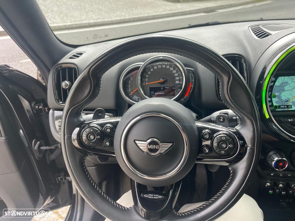 MINI Countryman Cooper SD Auto - 20