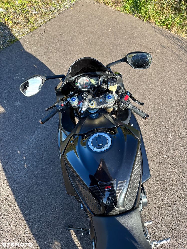 Suzuki GSX-R - 8