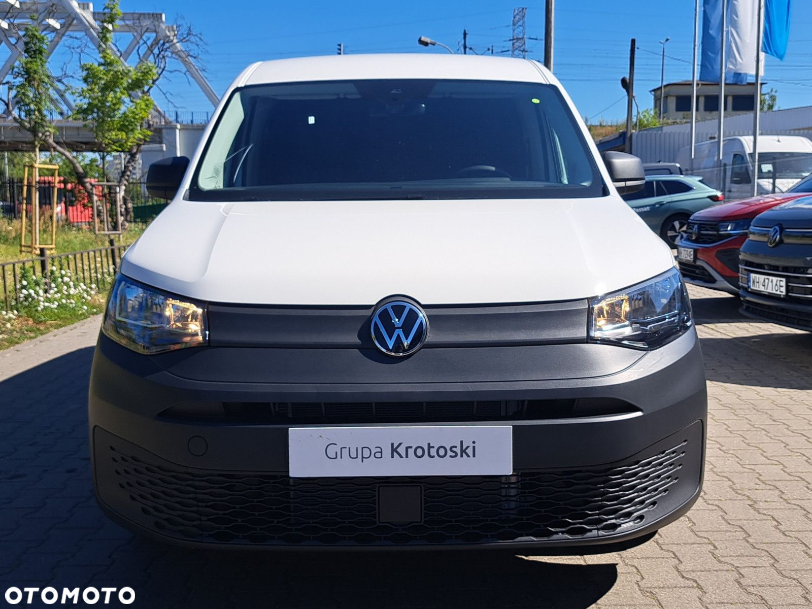 Volkswagen Caddy Maxi Cargo 2.0 TDI DSG - 3
