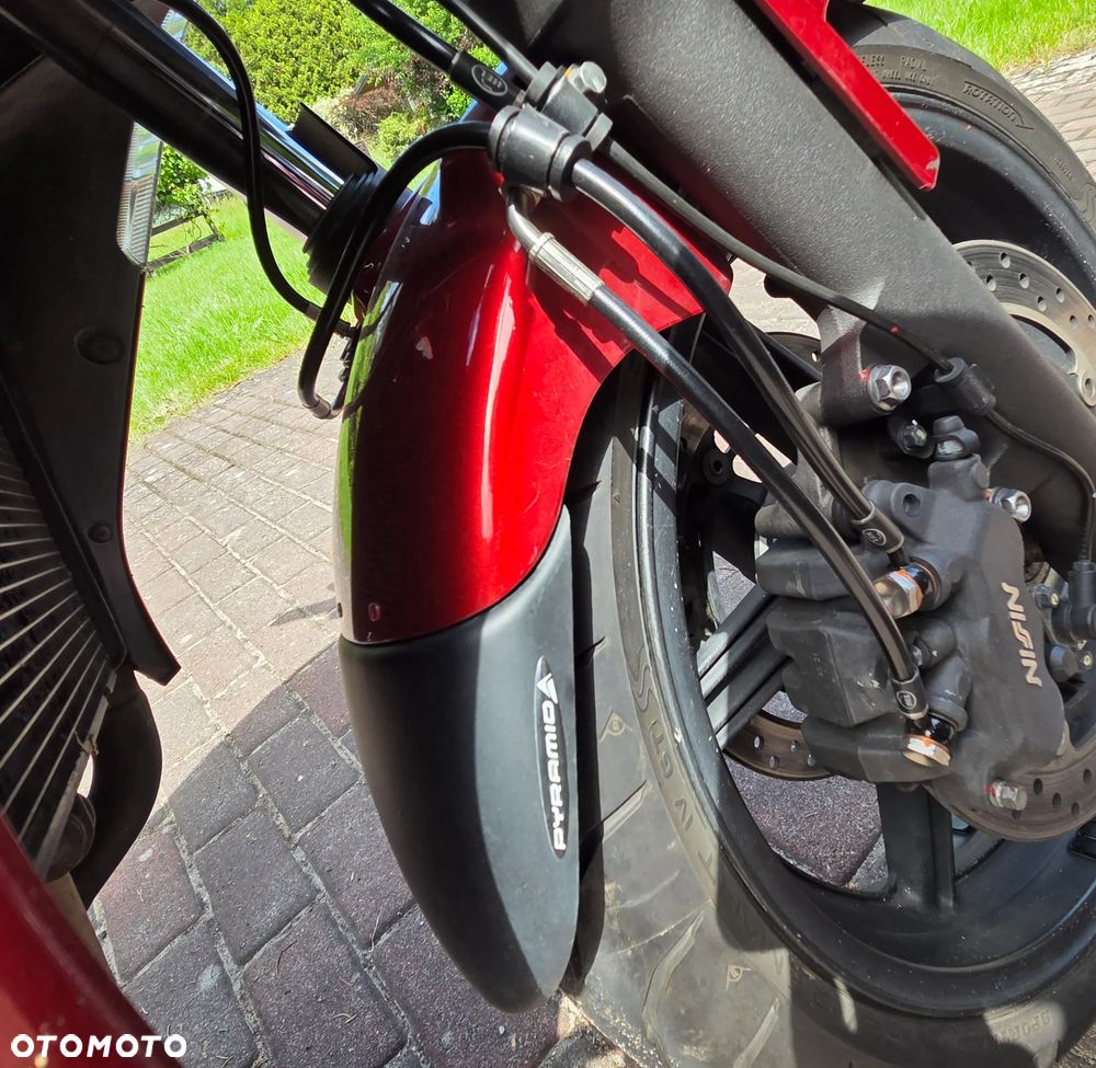 Honda CBF - 15