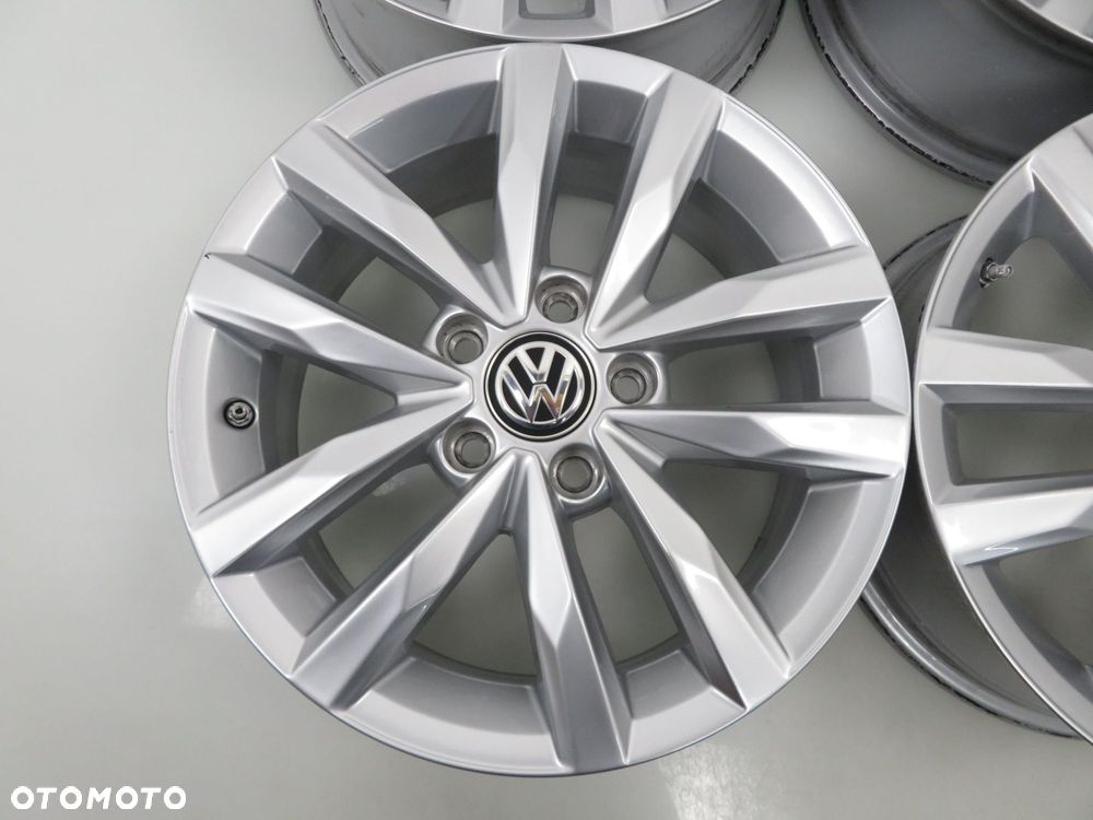Alufelgi 16'' VW Touran Golf Passat B8 5x112 ET48 - 6