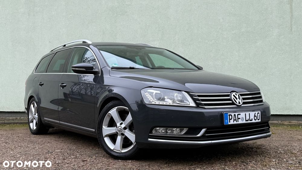 Volkswagen Passat 2.0 TDI BlueMotion Technology Exclusive - 29