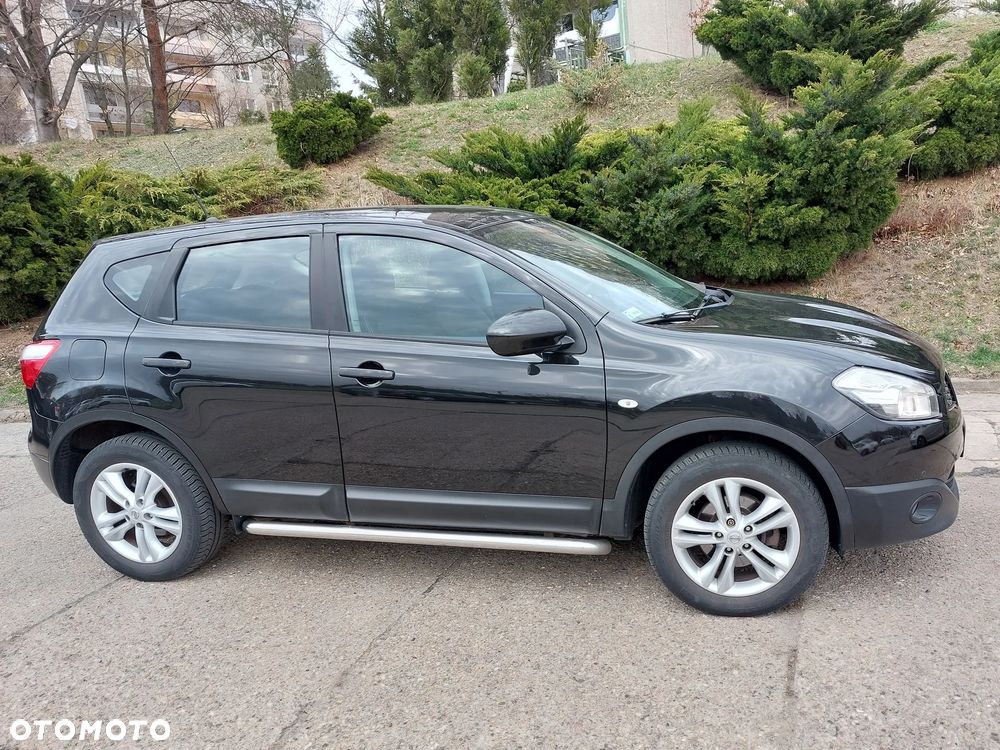 Nissan Qashqai - 4