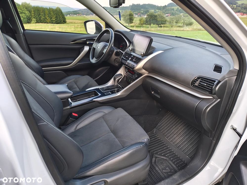 Mitsubishi Eclipse Cross - 7