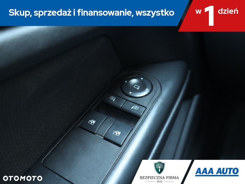 Opel Astra - 18