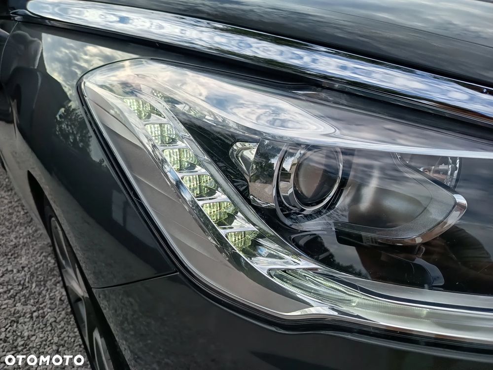 Citroën DS5 HDi 165 SoChic - 9