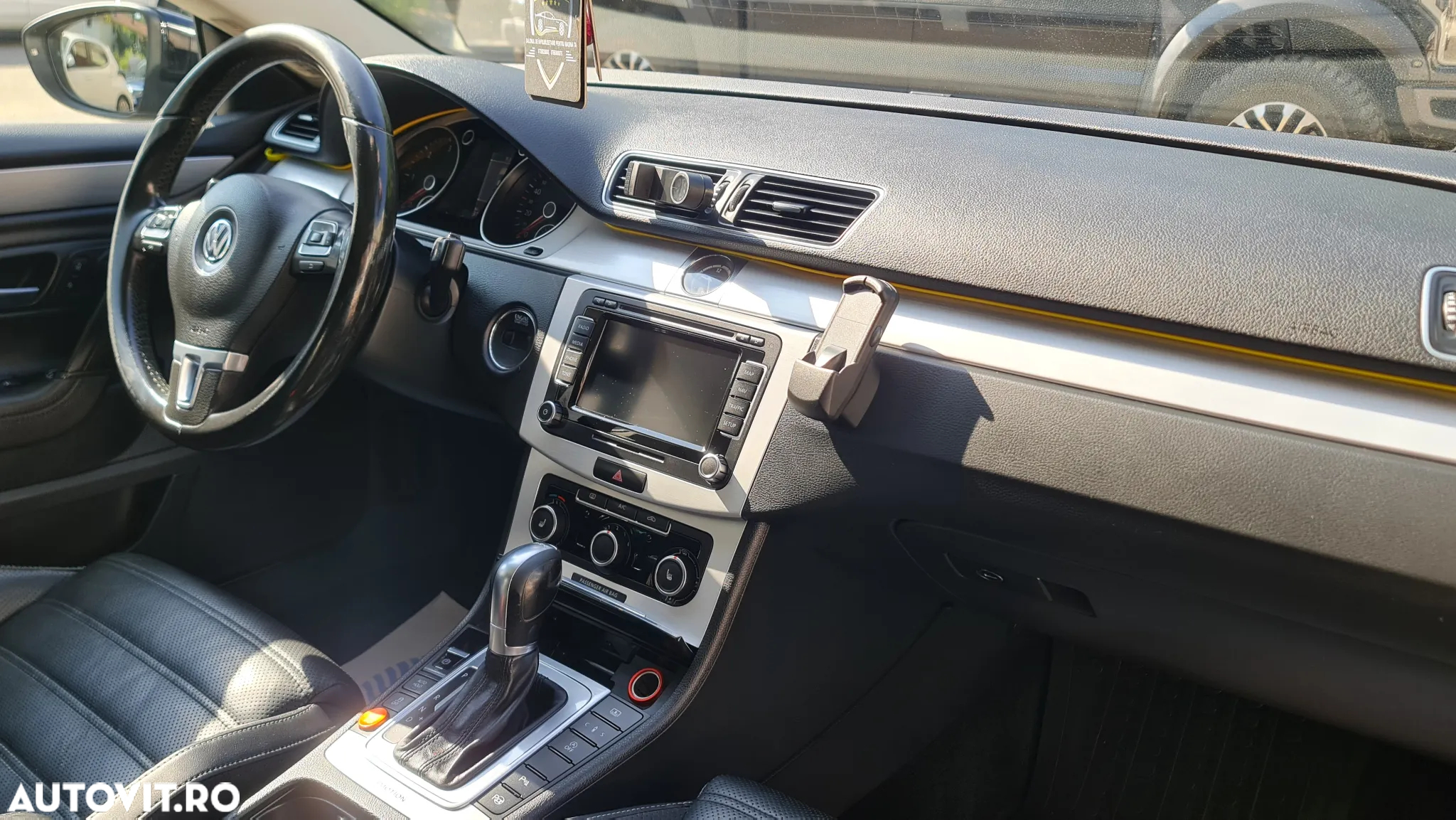 Volkswagen Passat CC 2.0 TDI DSG 4Motion BMT - 2