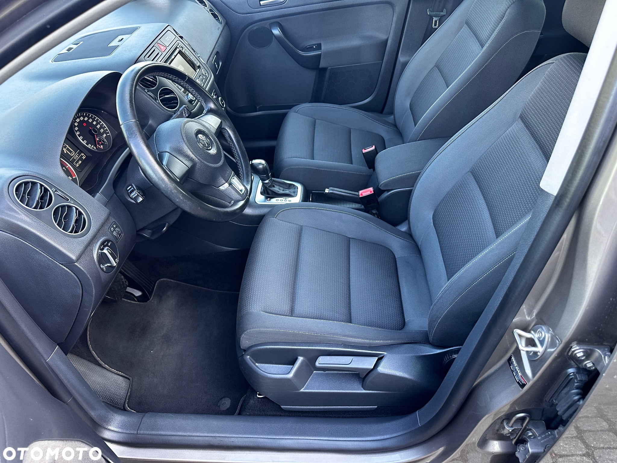 Volkswagen Golf Plus 1.4 TSI DSG Style - 19