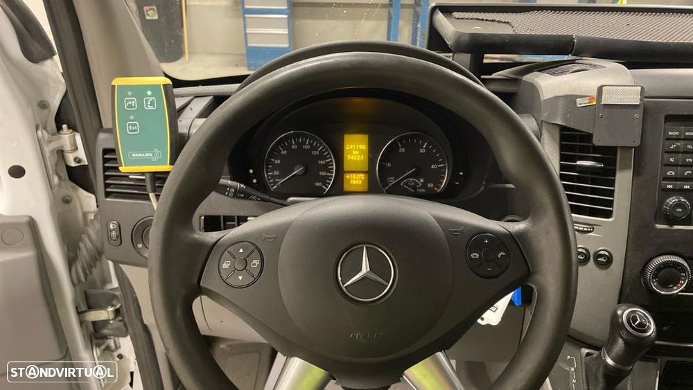 Mercedes-Benz Sprinter 2.1 316 CDI Auto 6Lugares c/iva - 6