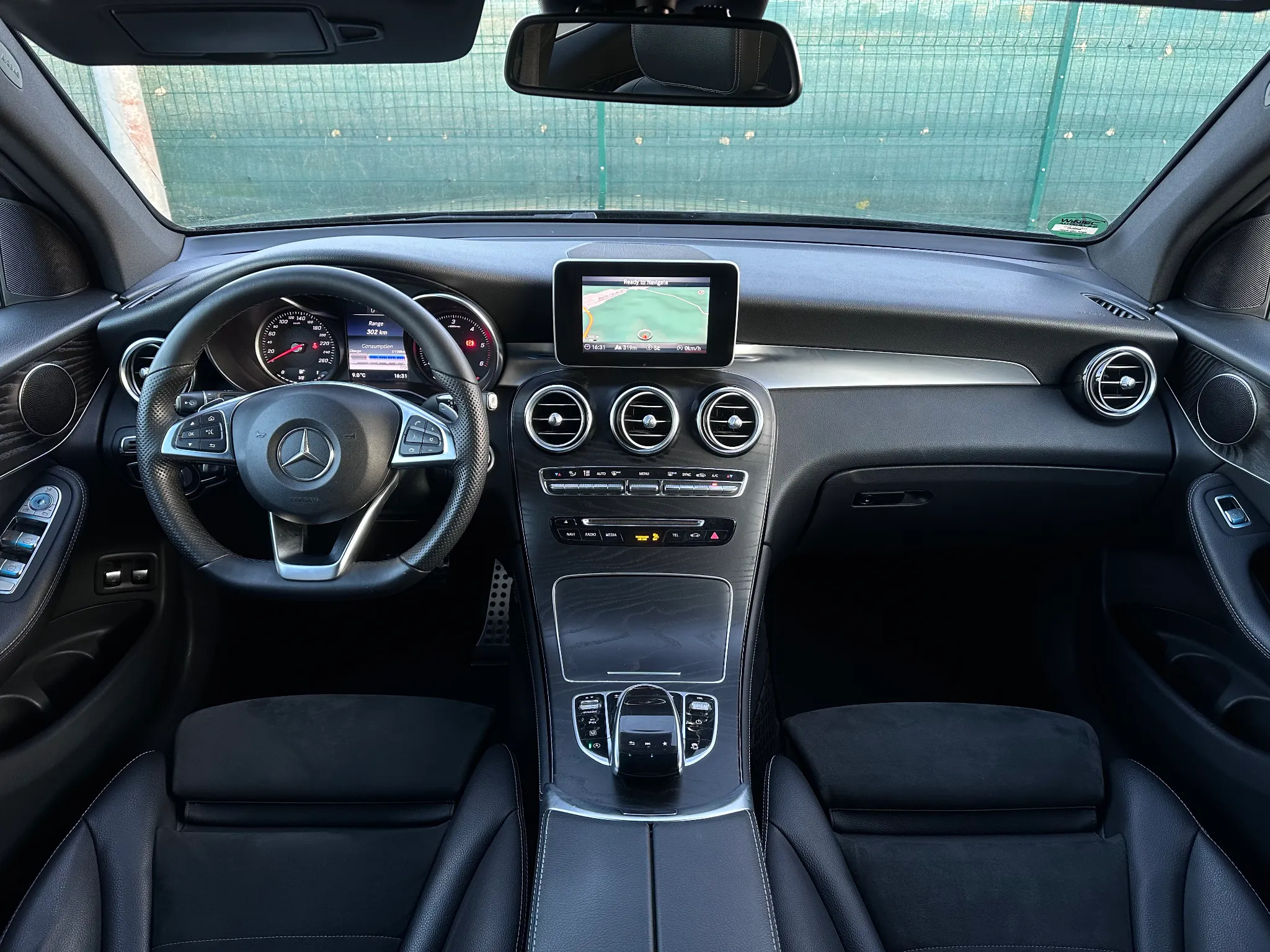 Mercedes-Benz GLC 220 d 4Matic 9G-TRONIC AMG Line - 10