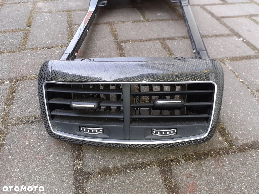 Audi S8 D4 Dekor na Tunel Carbon - 4