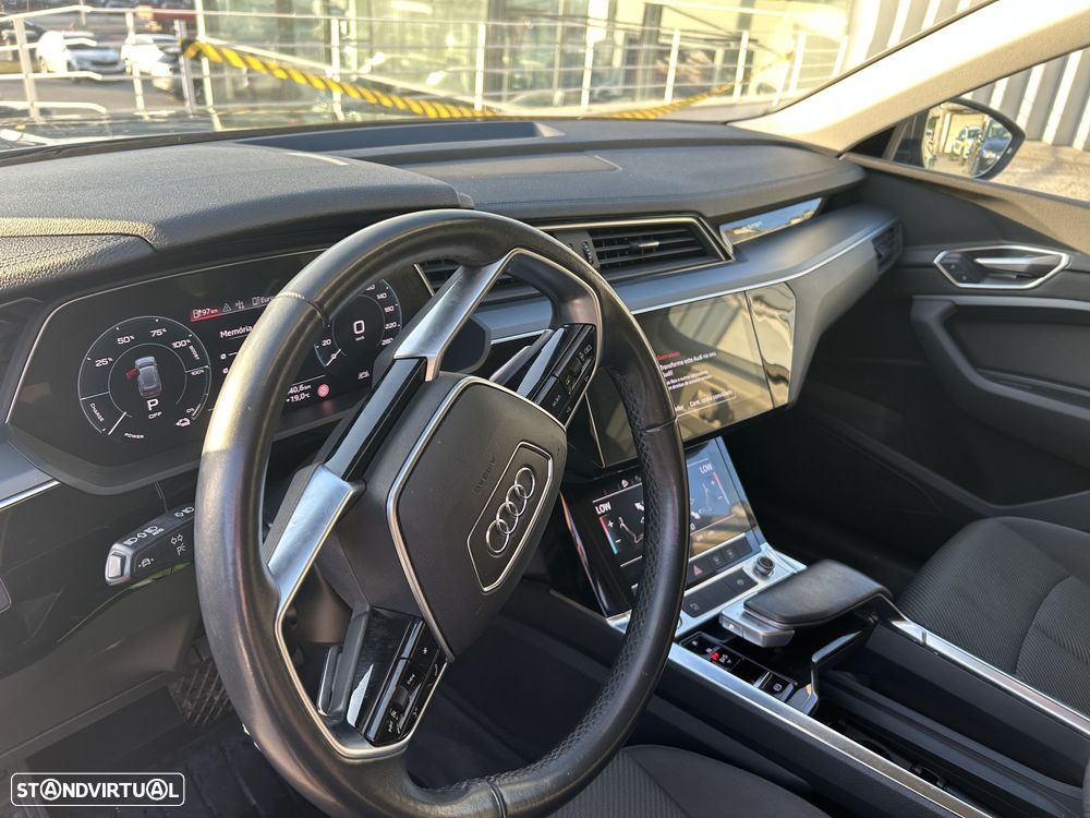 Audi Q8 e-Tron 55 quattro Advanced - 14