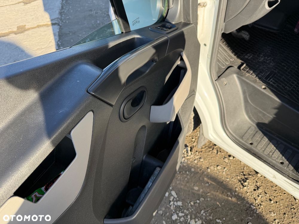 Renault Master - 27