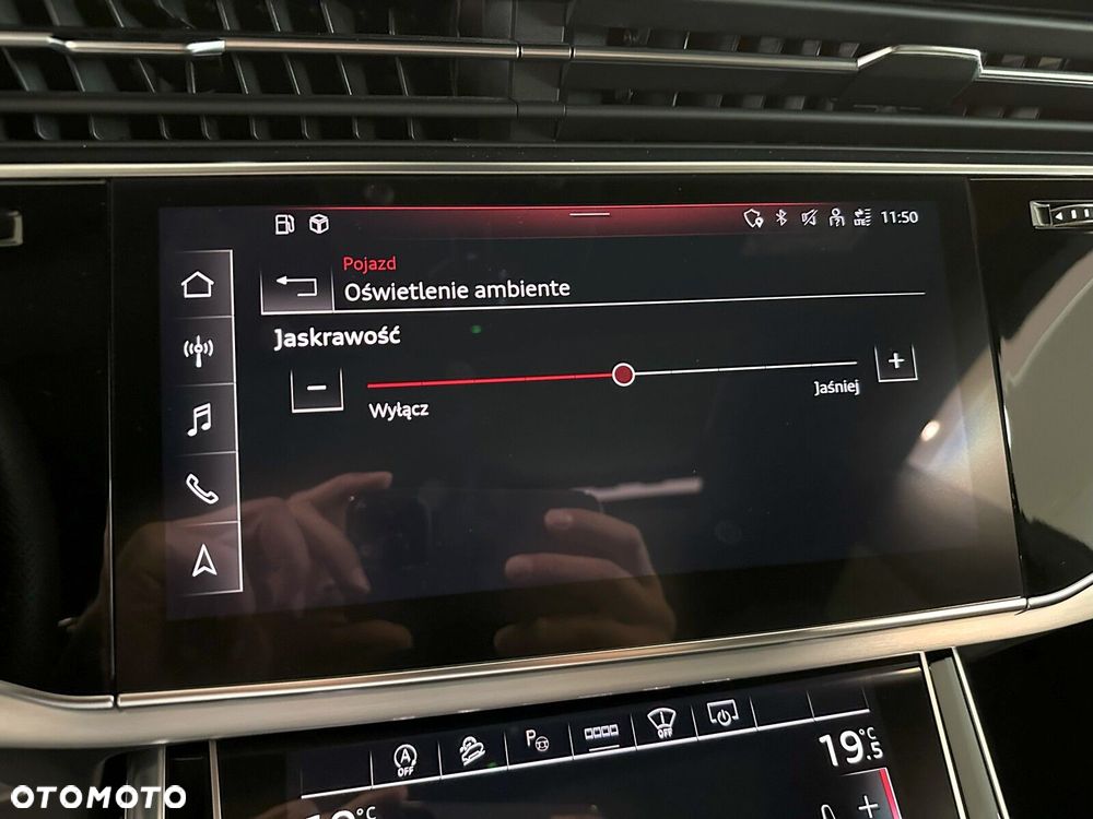 Audi SQ8 - 30