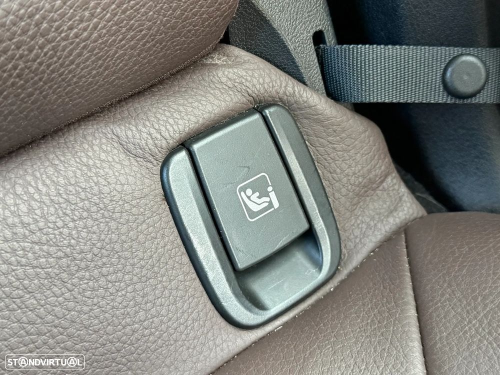 BMW X1 18 d sDrive xLine - 24