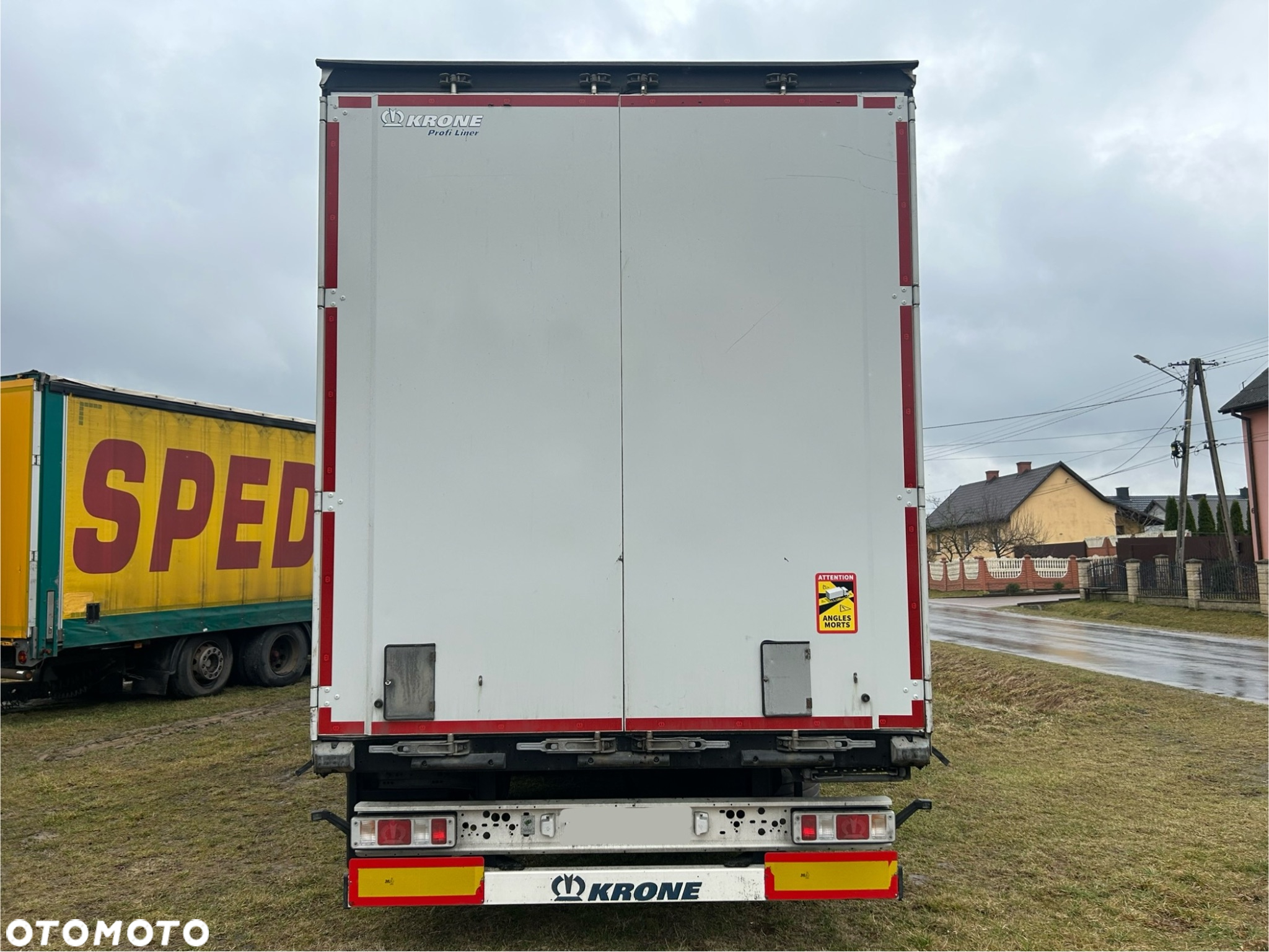 Krone STANDARD 2021 podnoszona oś OPONY 70% / STAN BARDZO DOBRY / OD PIERWSZEGO WŁAŚCICIELA / PALECIARA / TOP / sprowadzona z Niemiec !! - 3