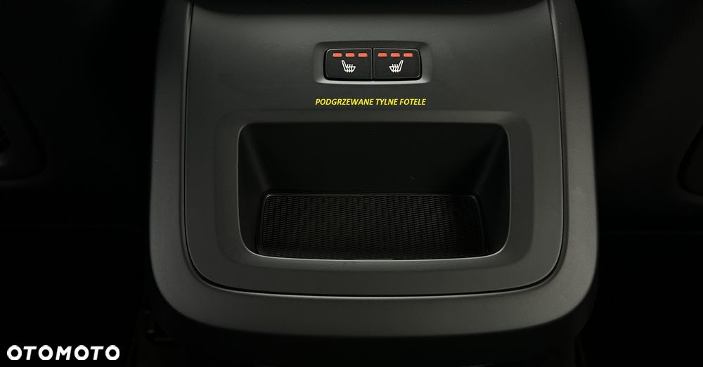 Volvo XC 60 B4 D Plus Dark - 16