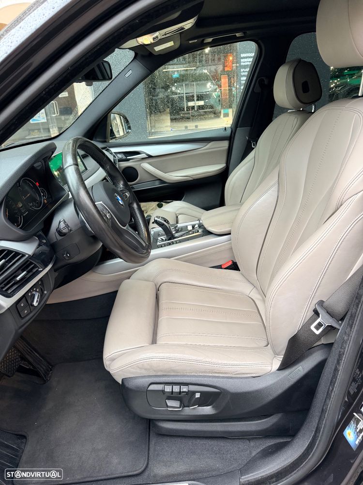 BMW X5 25 d sDrive Comfort 7L - 7