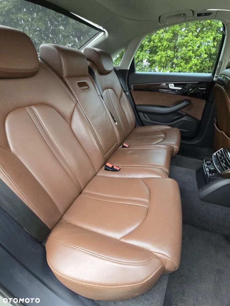 Audi A8 4.2 TDI Quattro - 13