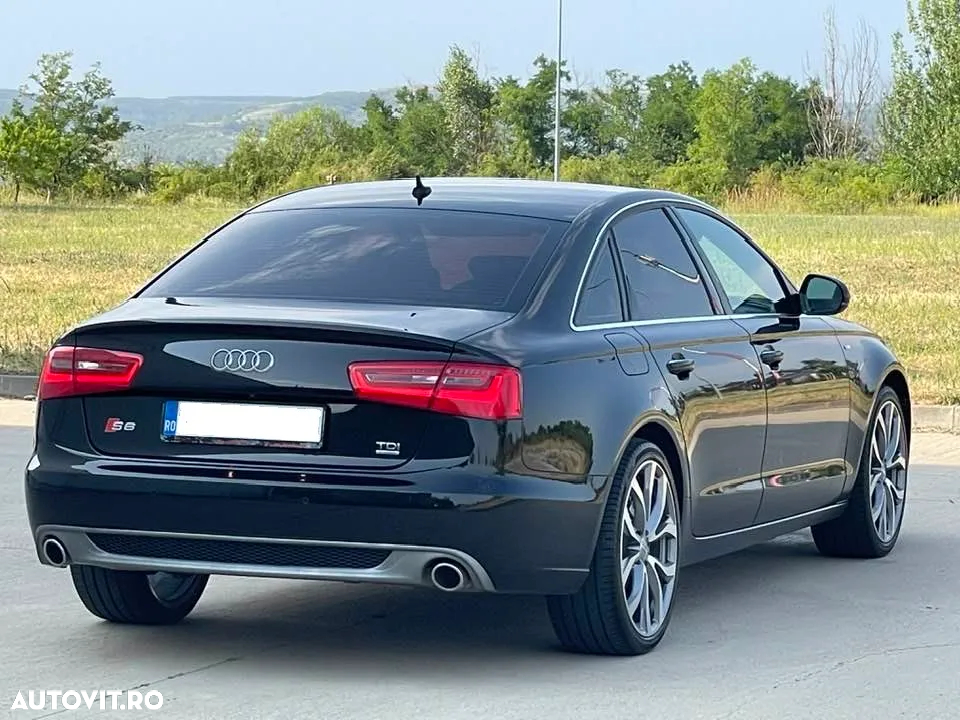 Audi A6 - 6