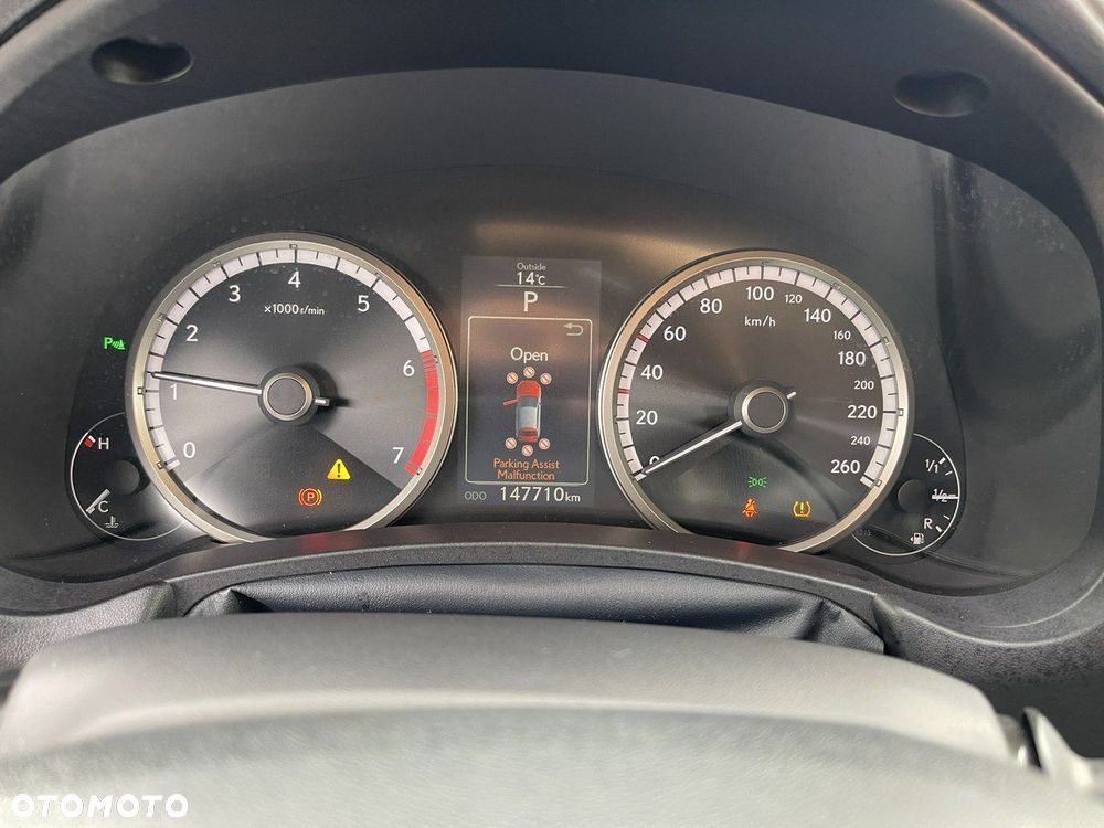 Lexus NX 200t AWD F Sport - 9