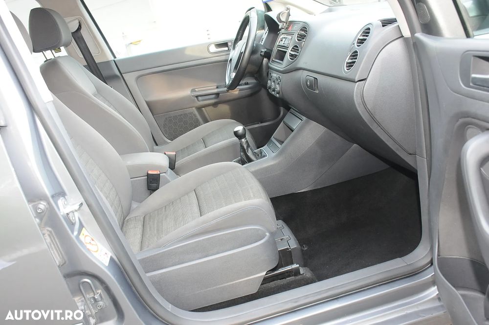 Volkswagen Golf Plus 1.6 FSI Comfortline - 6