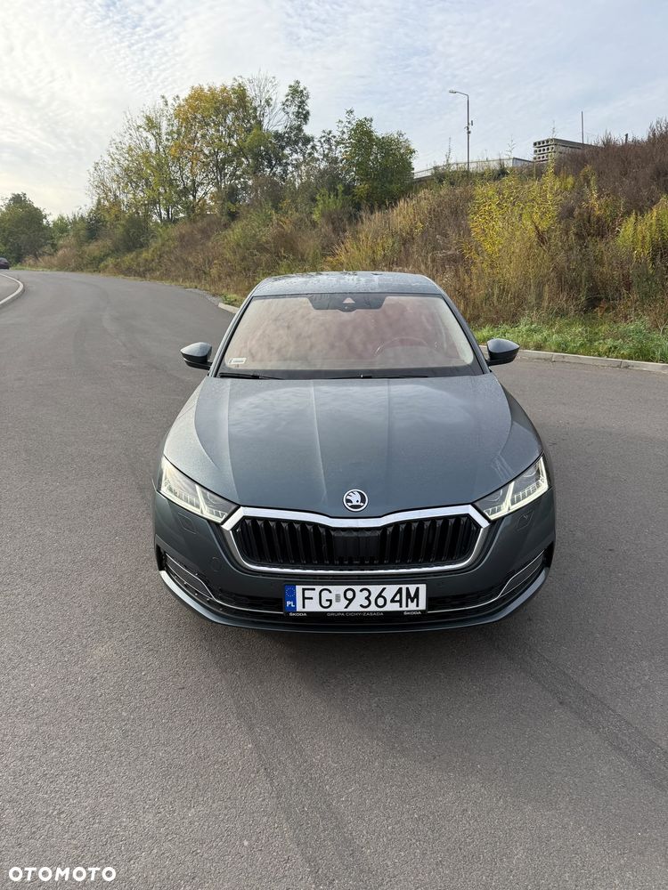 Skoda Octavia - 1