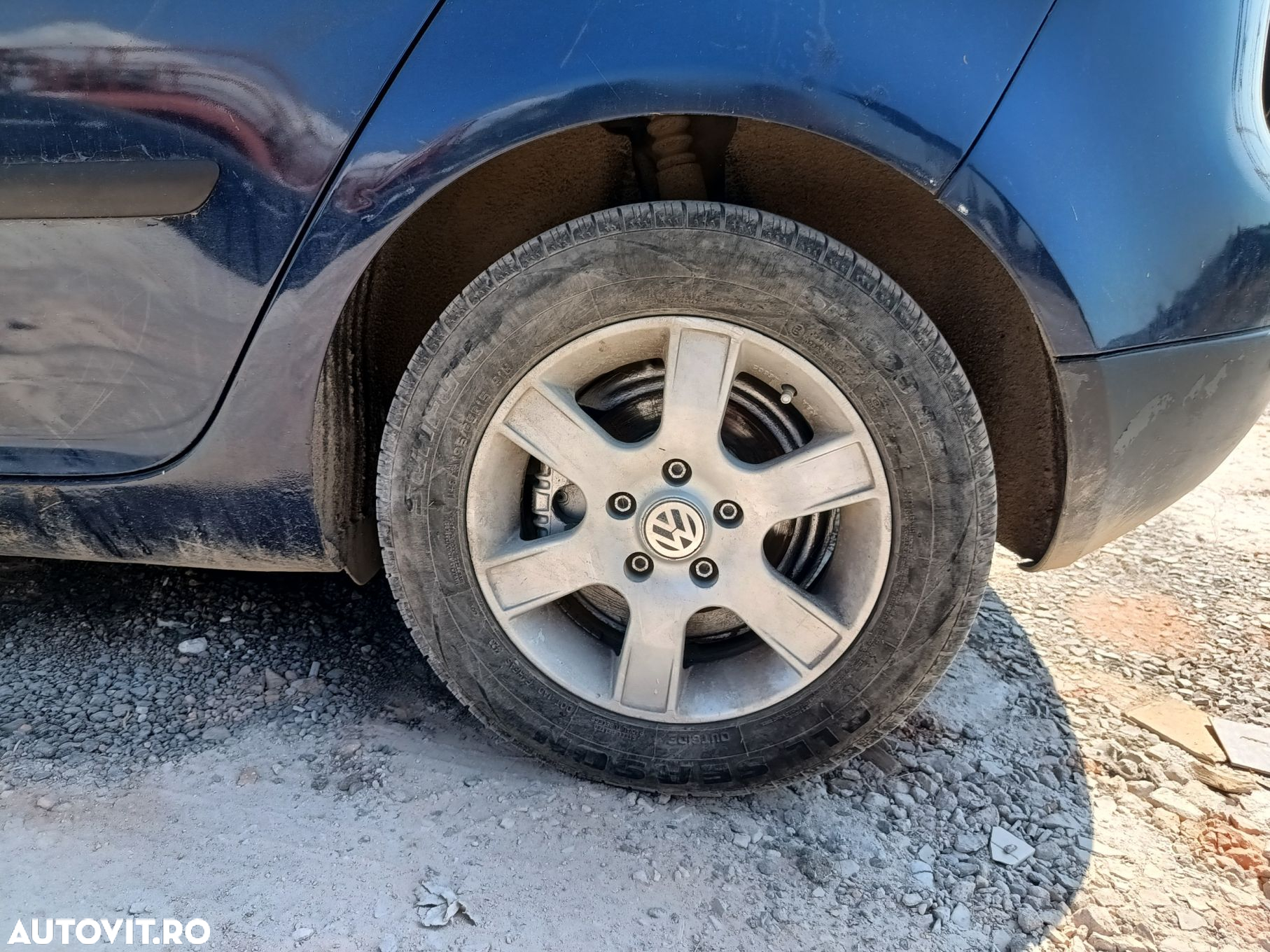 Dezmembrari  VW GOLF 5  2003  > 2009 1.9 TDI Motorina - 7