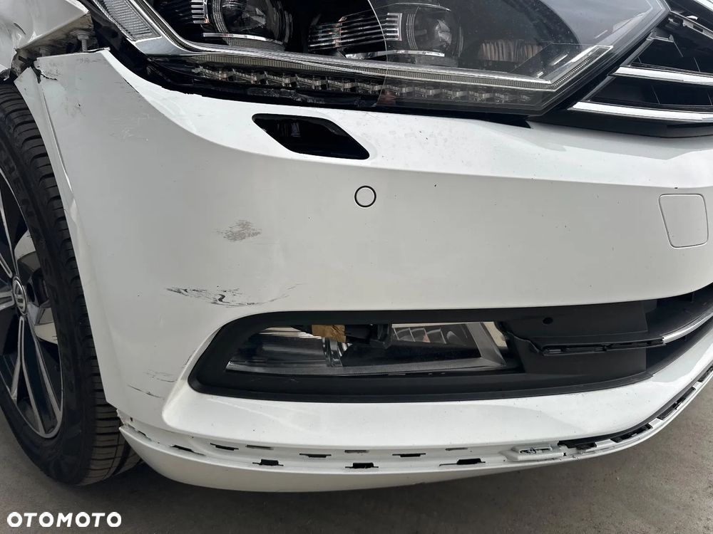 Volkswagen Passat 1.8 TSI BMT Highline - 14