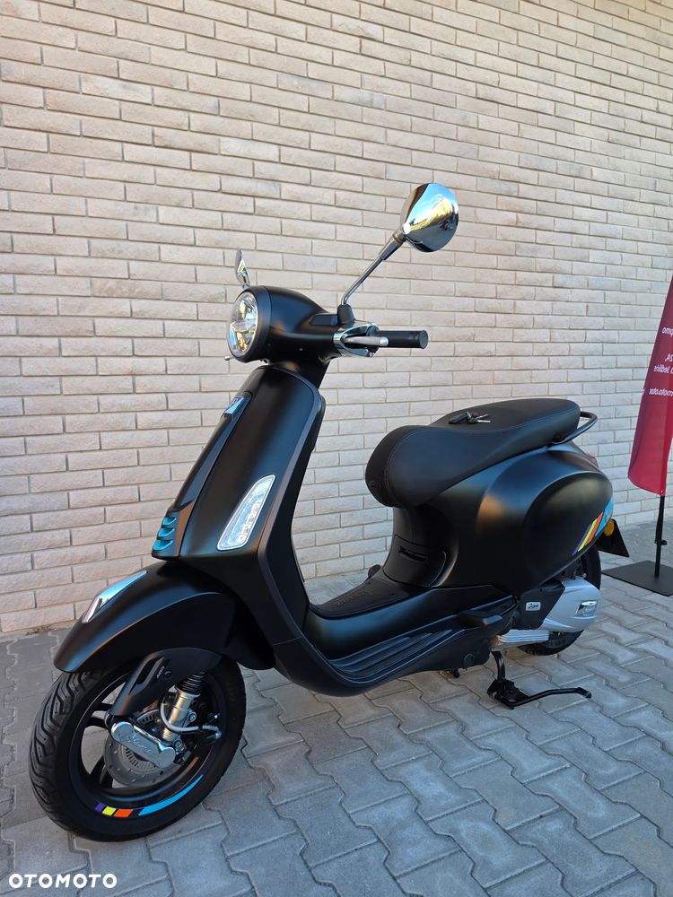 Vespa Primavera - 3