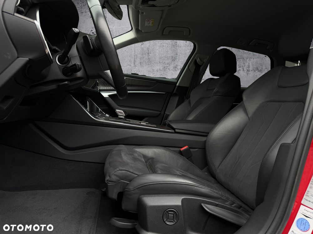 Audi A6 Avant 40 TDI S tronic S line - 17