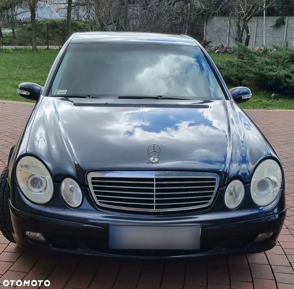 Mercedes-Benz Klasa E - 1