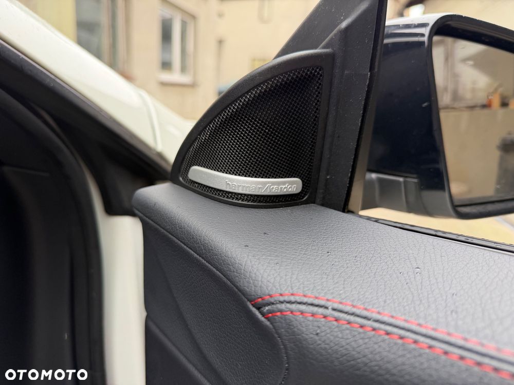 Mercedes-Benz CLA 180 AMG Line - 24
