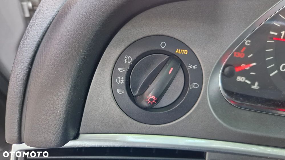 Audi A6 Avant 2.0 TDI - 13