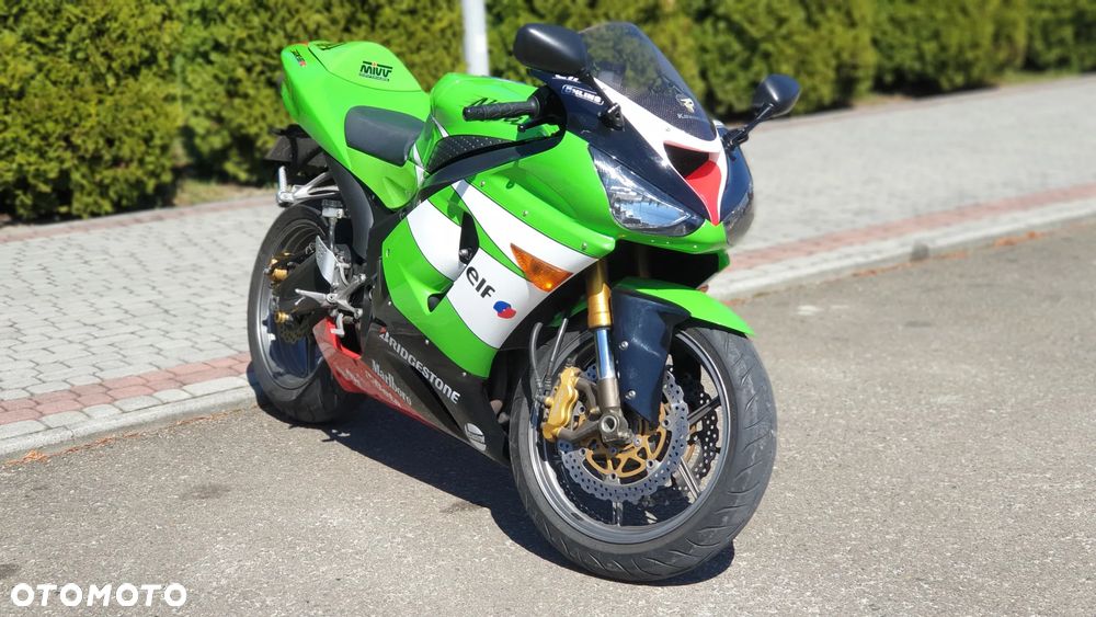 Kawasaki ZXR - 1
