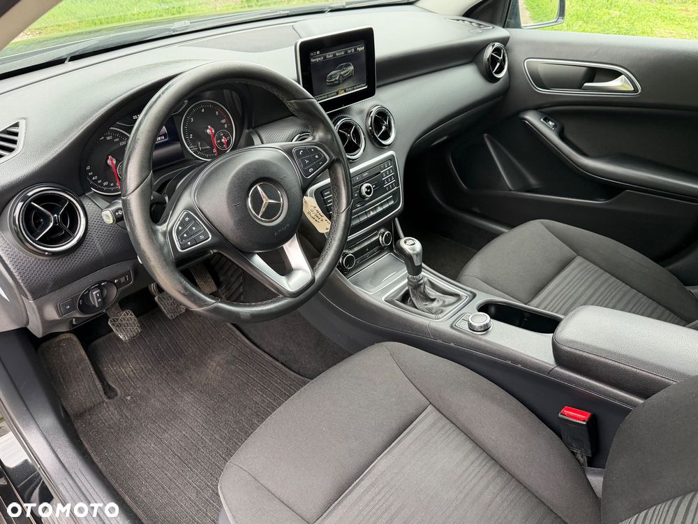 Mercedes-Benz Klasa A 180 d Style - 7