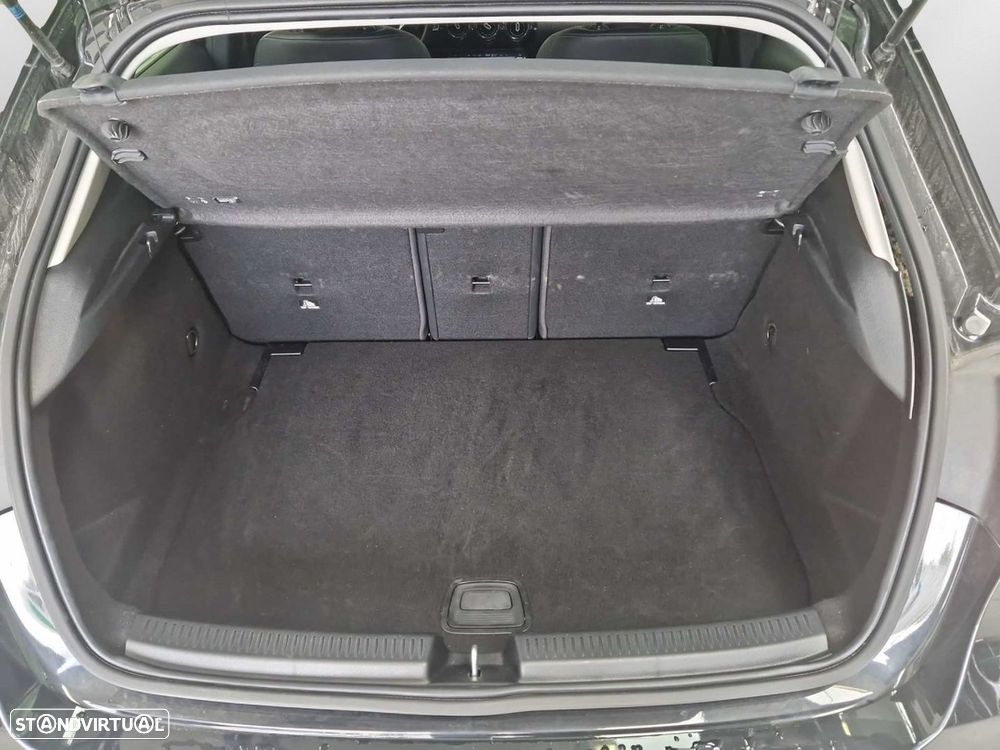 Mercedes-Benz A 200 Standard - 9