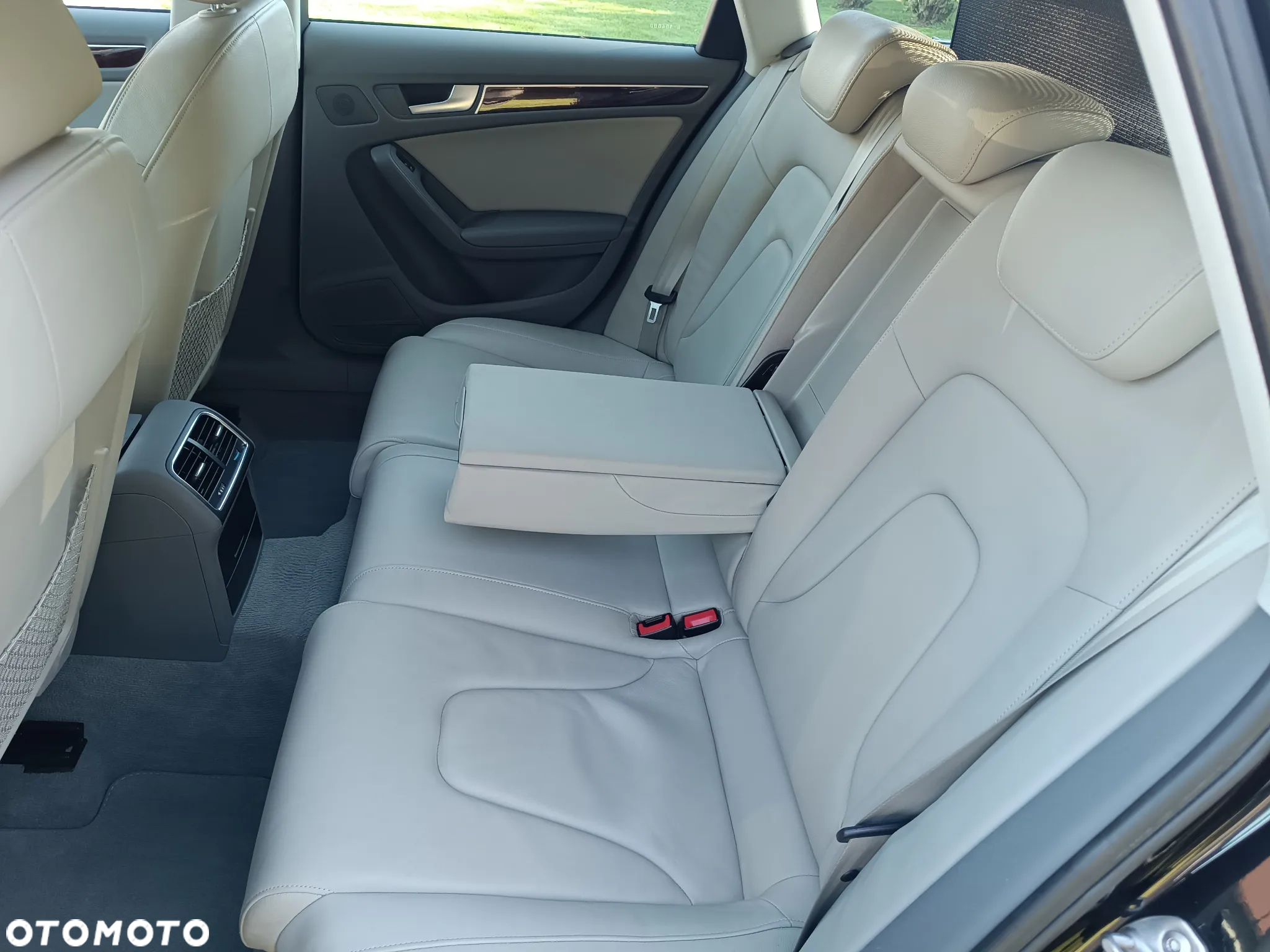 Audi A4 Avant 2.0 TFSI Quattro - 16