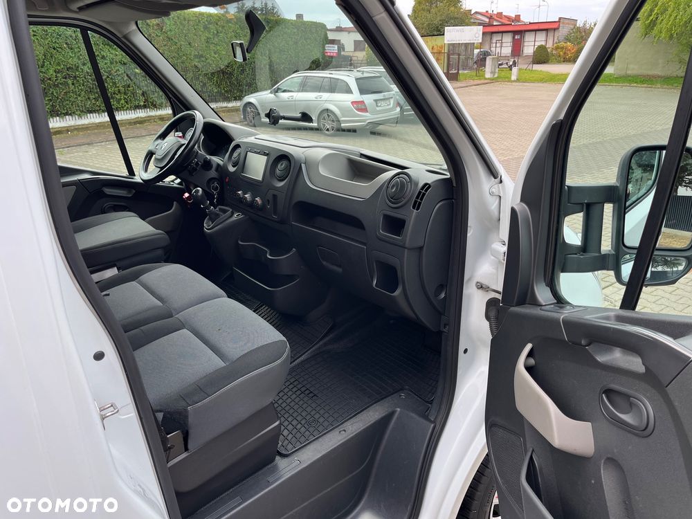 Renault Master - 11