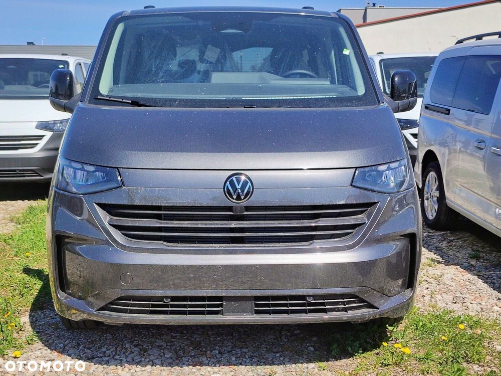 Volkswagen Nowa Caravelle Caravelle silnik: 2,0 l TDI 150 KM / skrzynia biegów: 8-biegowa automatyczna rozstaw osi: 3500 mm - 2
