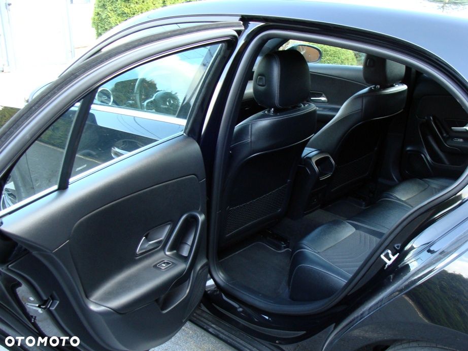 Mercedes-Benz Klasa A 180 d 8G-DCT Progressive - 19