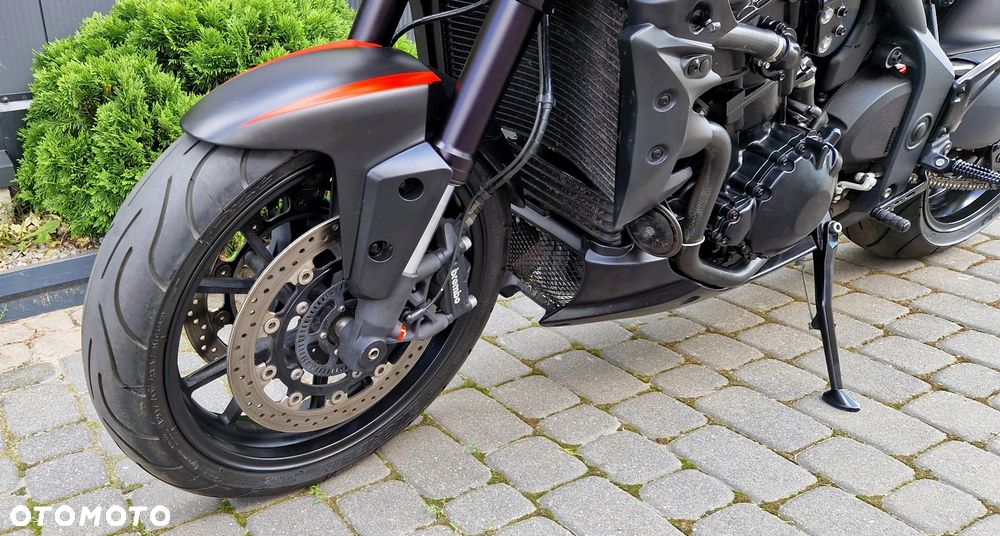 Triumph Speed Triple - 27