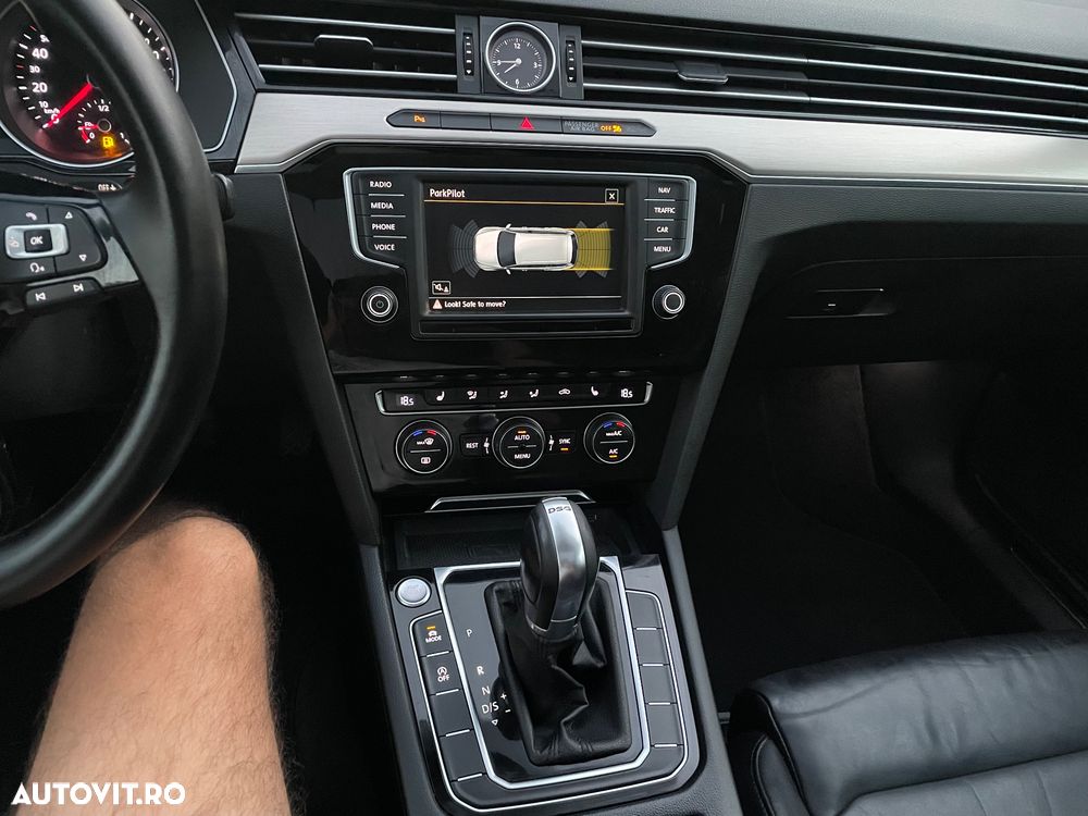 Volkswagen Passat - 8