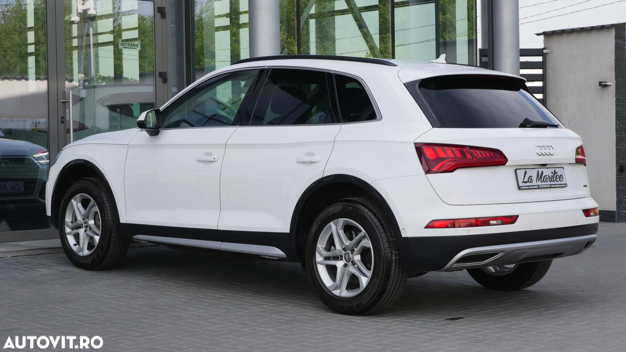 Audi Q5 2.0 40 TDI quattro S tronic Design - 10