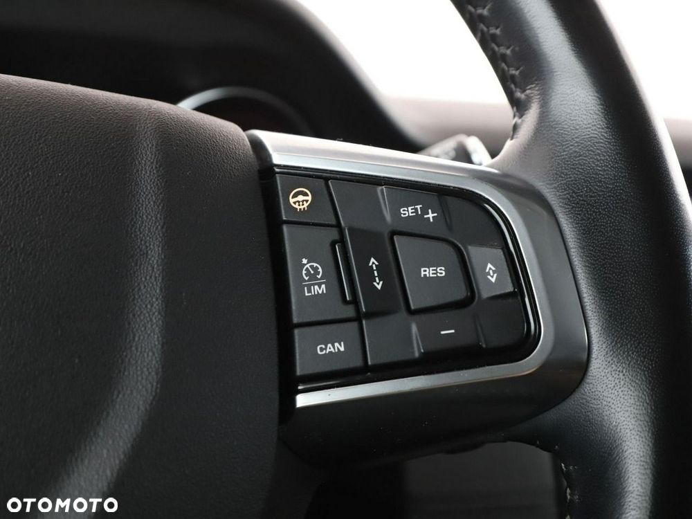 Land Rover Discovery Sport SD4 SE - 30