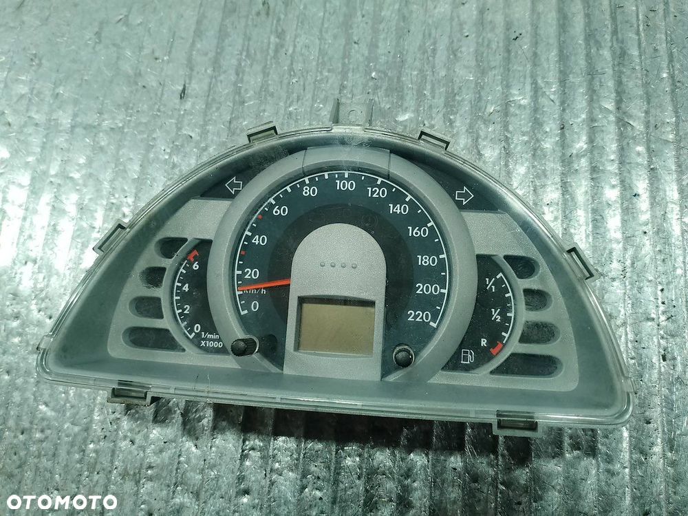 LICZNIK VW FOX 5Z0920820NX 1.2 - 1