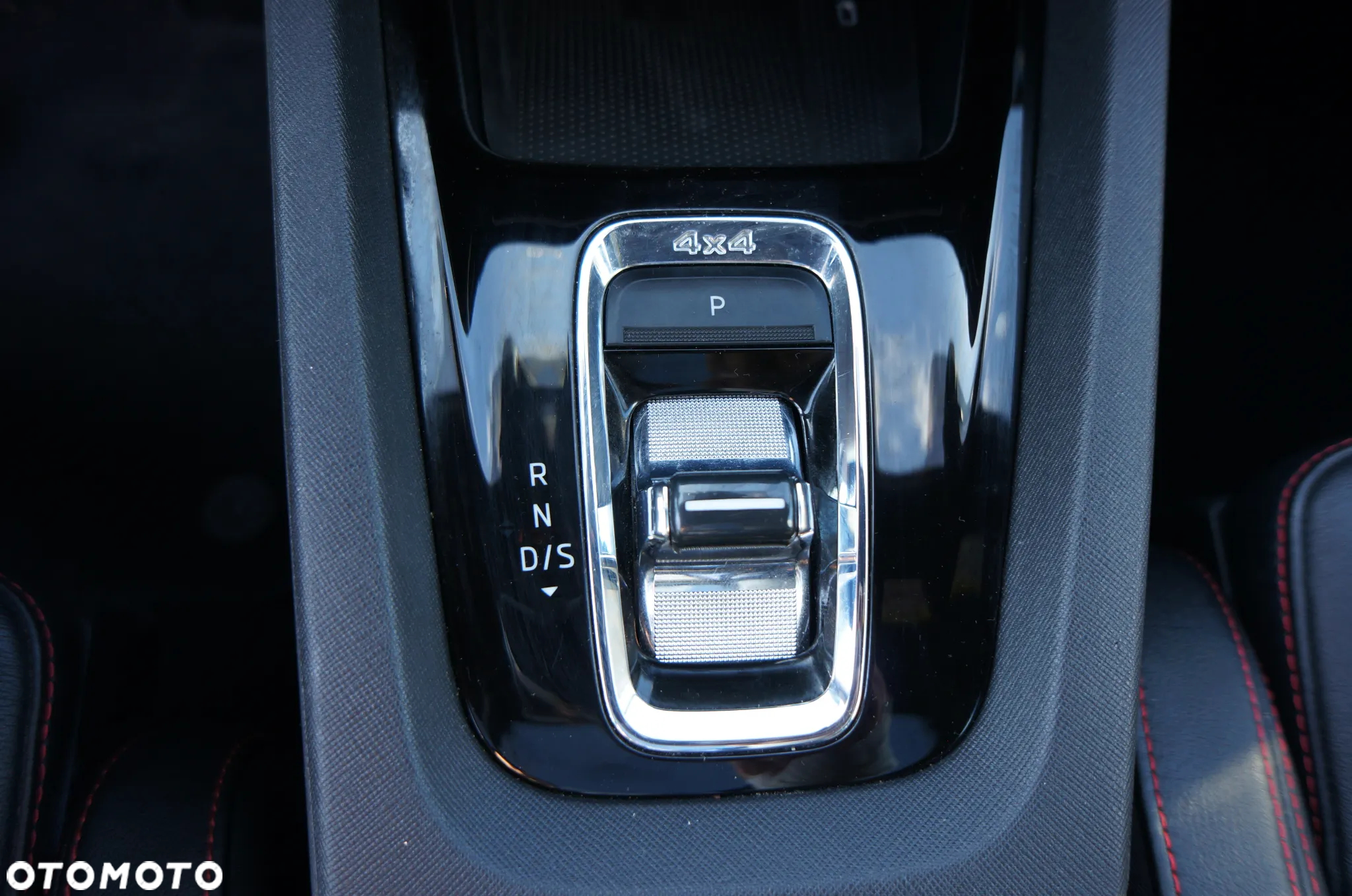 Skoda Octavia 2.0 TDI DSG 4x4 RS - 27
