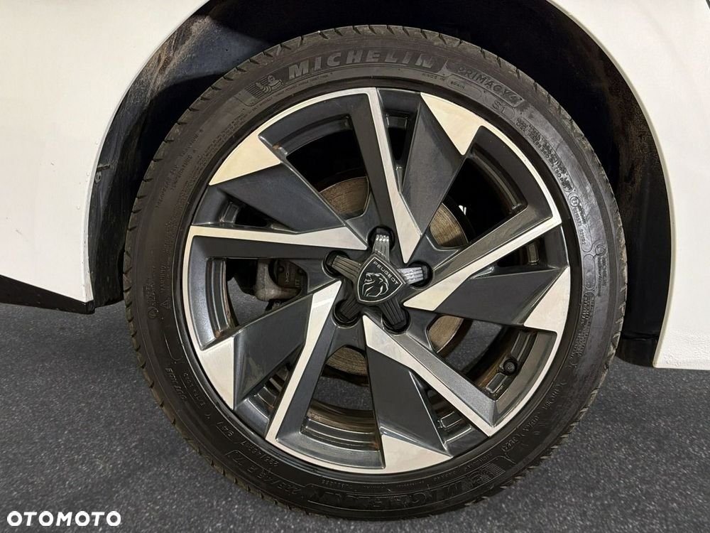 Peugeot 308 BlueHDi 130 EAT8 Allure - 15