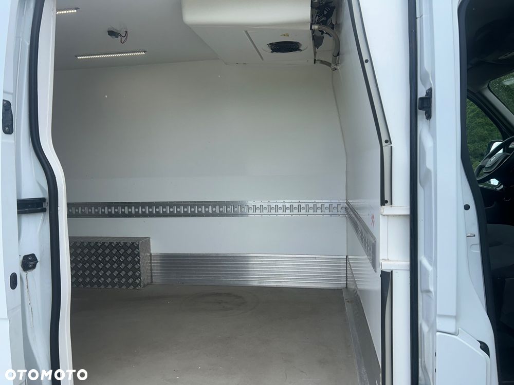 Renault Master - 15