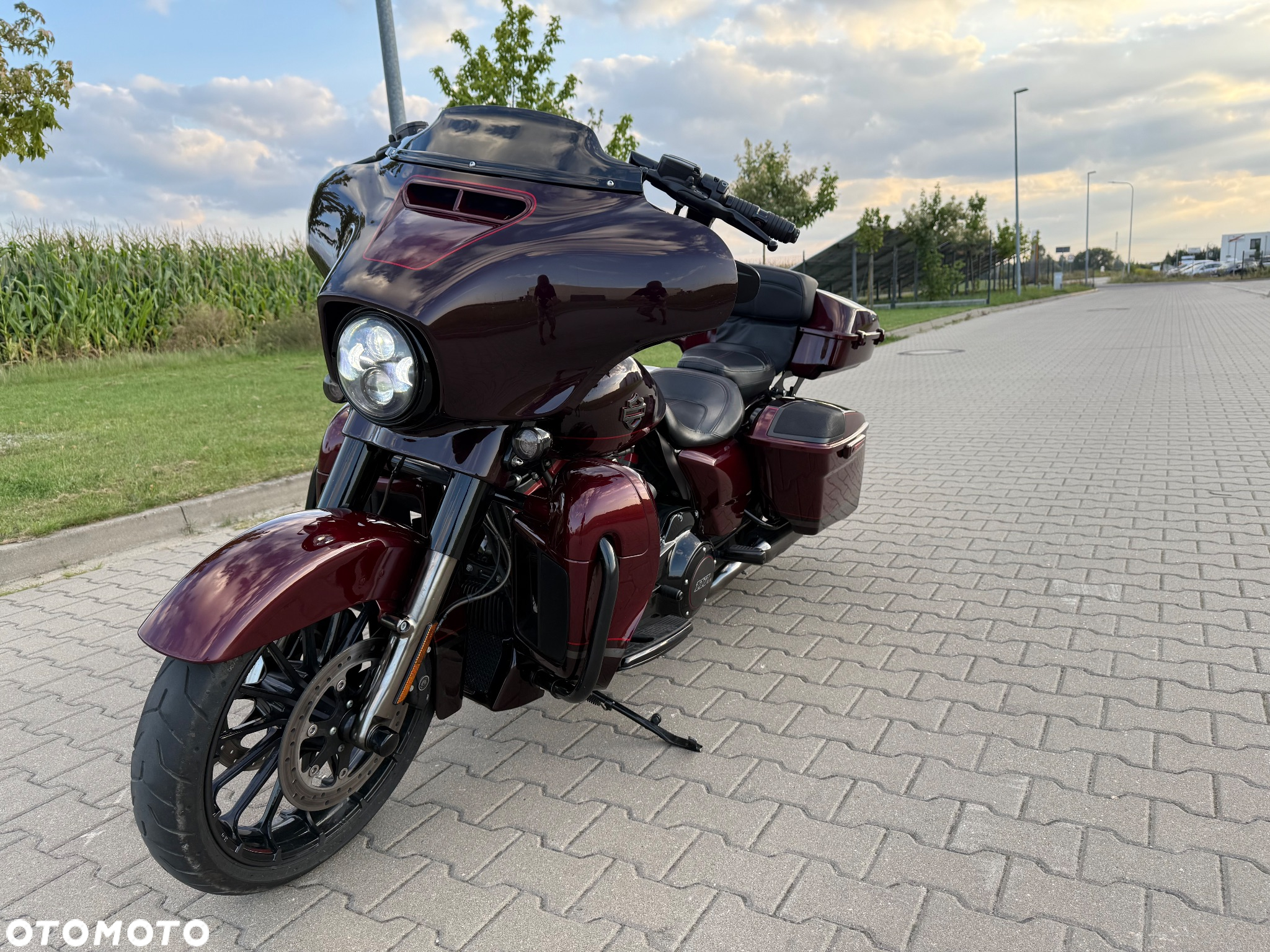 Harley-Davidson CVO Street Glide - 2